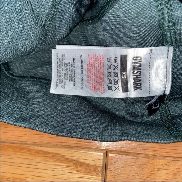 GYMSHARK ADAPT CAMO SEAMLESS SPORTS BRA - Picture 3 of 3